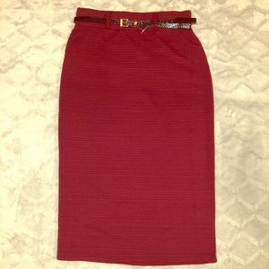 Pencil skirt with belt
